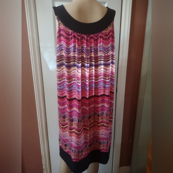 Ronni Nicole women's plus size 16 sleeveless dress - Picture 2 of 4